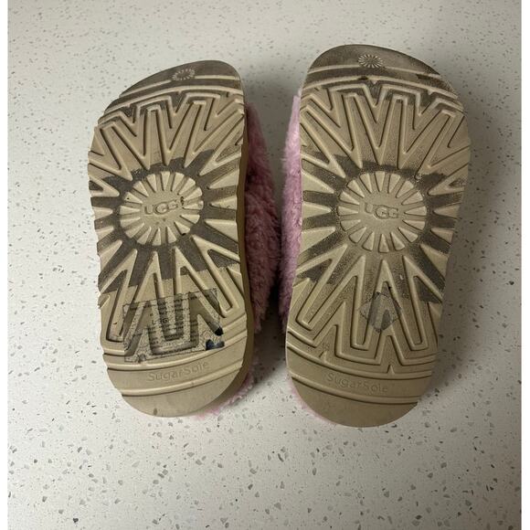 UGG Fuzz Sugar cross strap slide platform sandals in shell size 7 - Picture 14 of 14